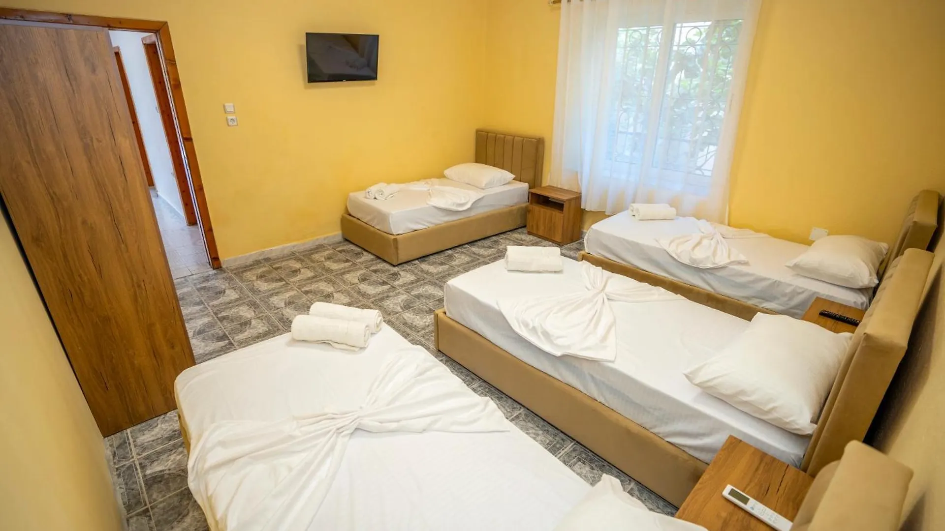 Siesta Hostel - City Center Shkodër Albanien